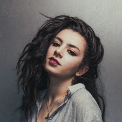Charli XCX - Everything is romantic